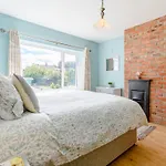 Holiday home Sea Fever Scarborough