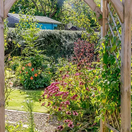 Sea Fever * Scarborough